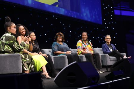 YVETTE NICOLE BROWN, ANIKA NONI ROSE, JOYCE SHERRI, CARMEN SMITH, CHARITA CARTER, TED ROBLEDO